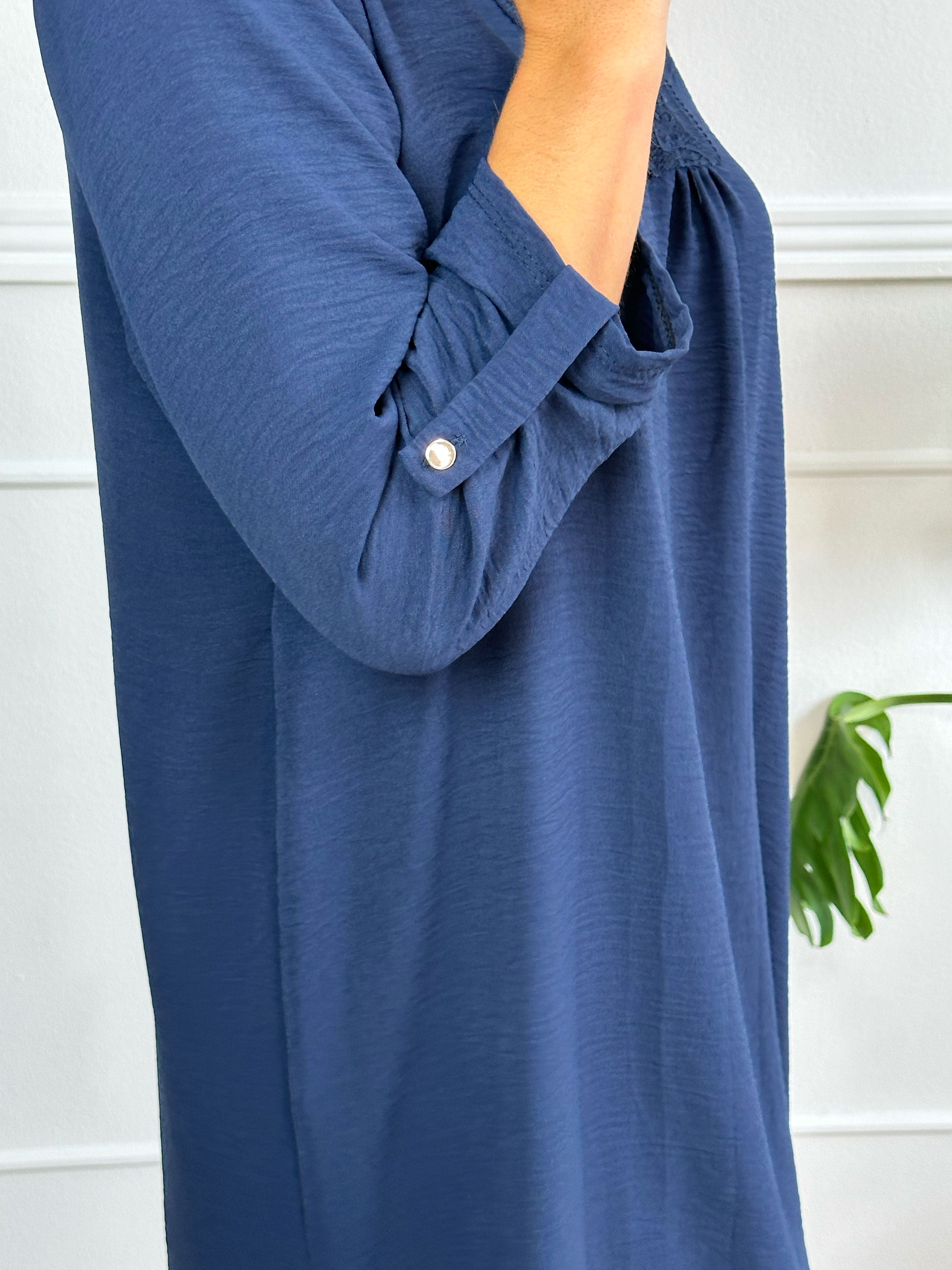 Elly Long - Simpel kjole med blondekant